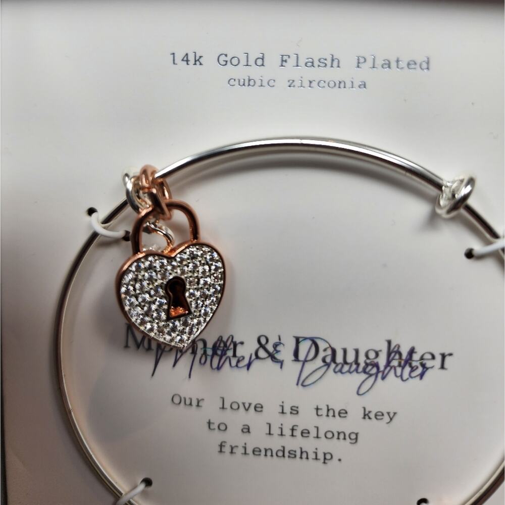 Mother & Daughter Frienship Bracelot New in Box 14k Gold Flash Plated Cubic Zirc